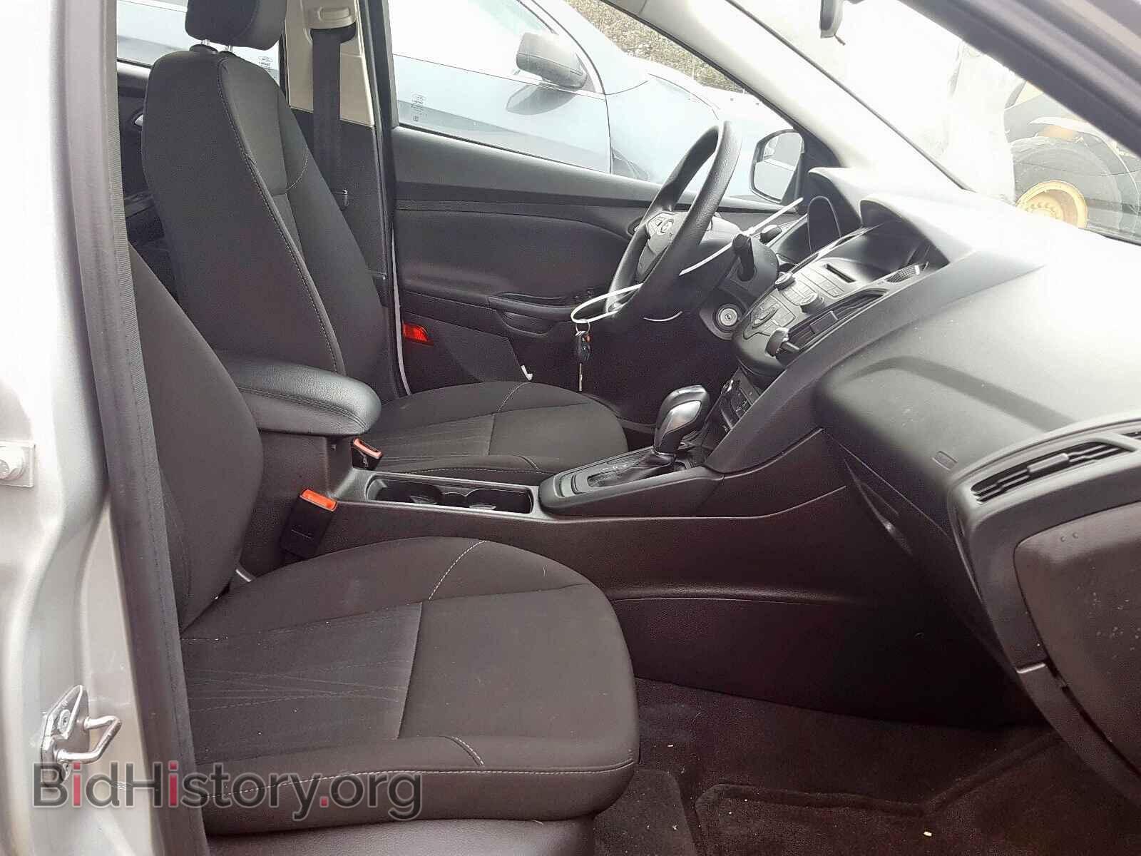 2016 FORD FOCUS SE - VIN: 1FADP3F26GL303032 - Photo 5