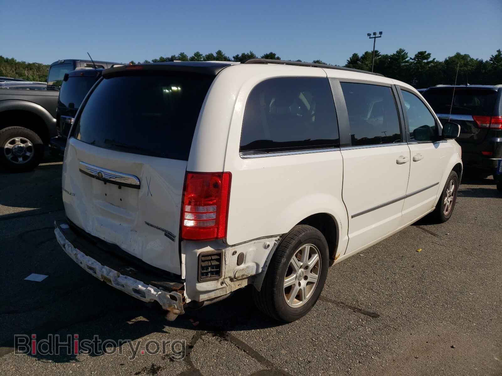 2010 CHRYSLER MINIVAN - VIN: 2A4RR5D11AR213067 - Фото 4