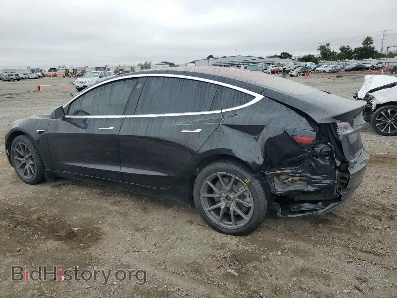 2018 TESLA MODEL 3 - VIN: 5YJ3E1EA2JF123324 - Фото 2