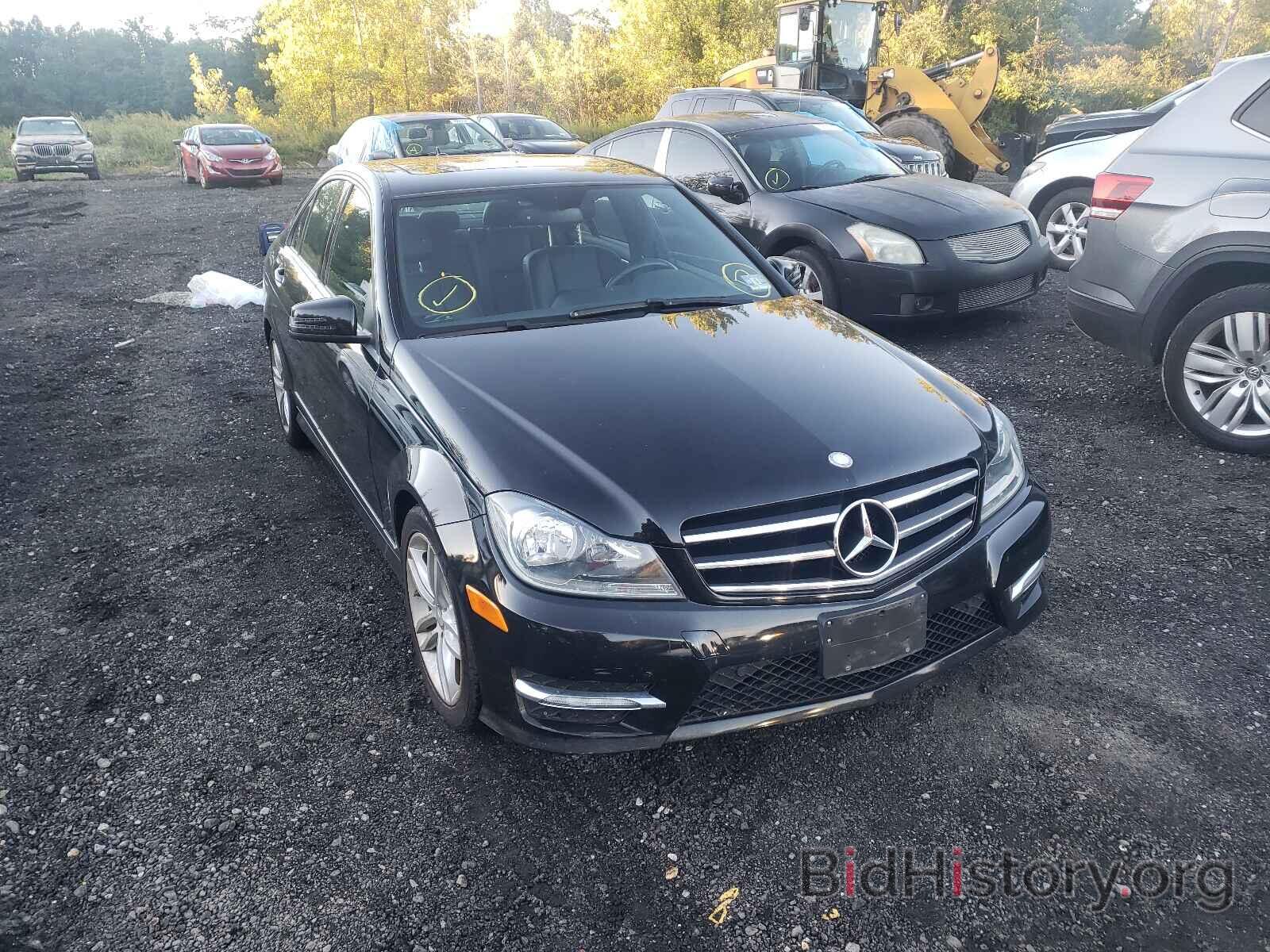 Photo WDDGF8AB3EA941431 - MERCEDES-BENZ C-CLASS 2014