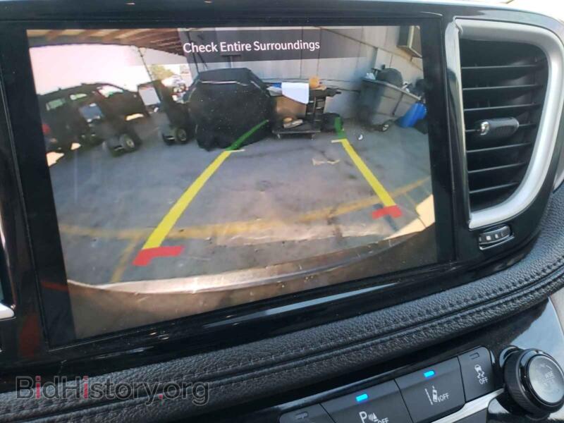 2021 Chrysler PACIFICA (VIN 2C4RC1BG9MR528503) — photo 9 of 10