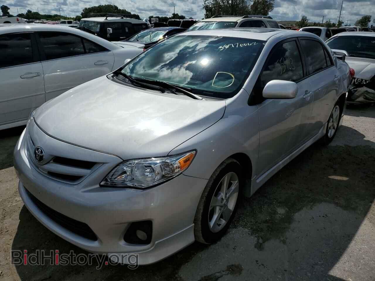 2011 TOYOTA COROLLA - VIN: 2T1BU4EE4BC745657 - Фото 2