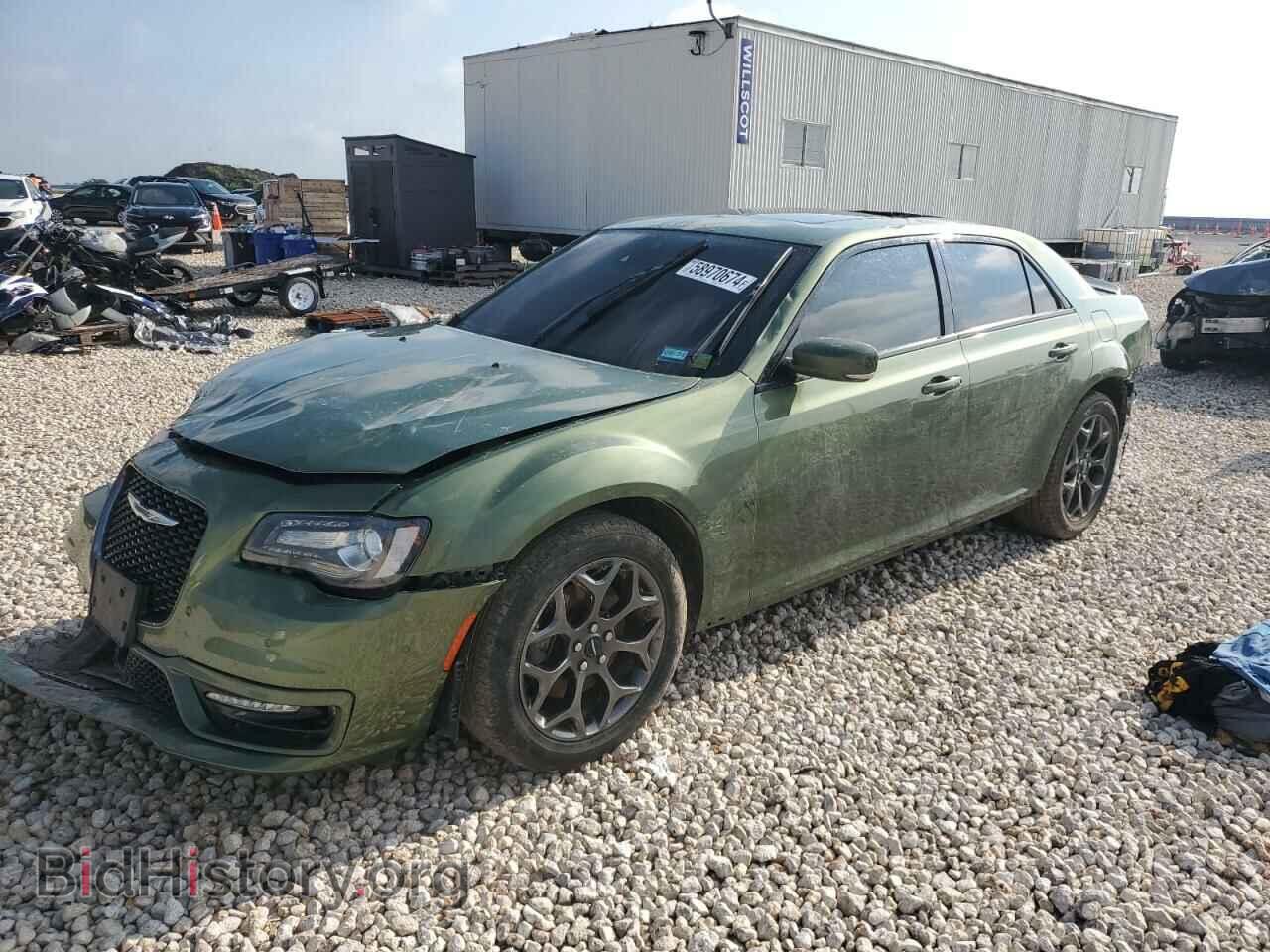 Фотография 2C3CCAGG1JH332088 - CHRYSLER 300 2018