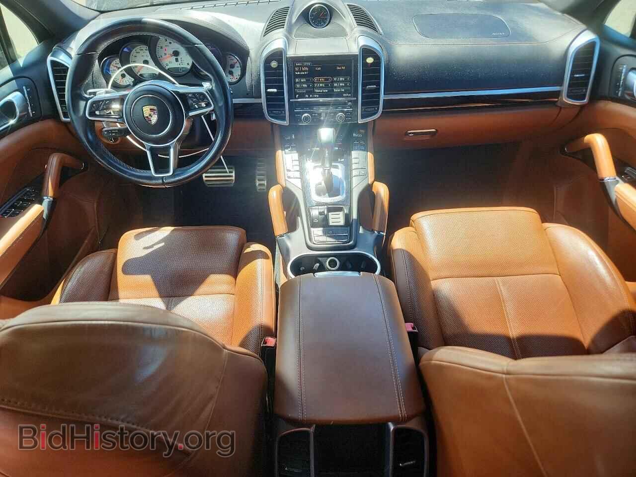 2016 PORSCHE CAYENNE - VIN: WP1AB2A26GLA95648 - Photo 8