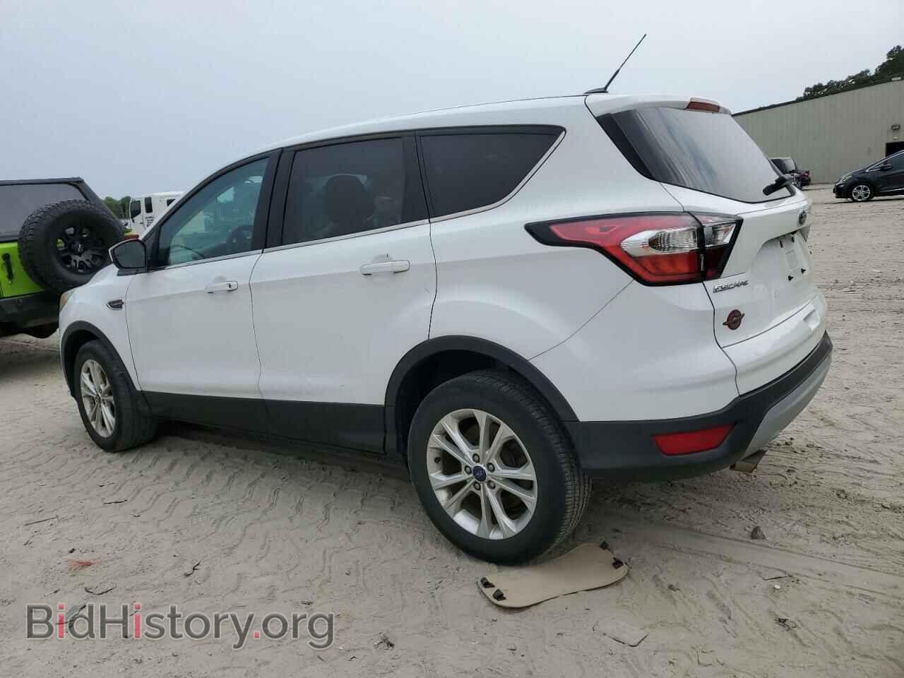 2017 FORD ESCAPE - VIN: 1FMCU9G94HUB72445 - Фото 2
