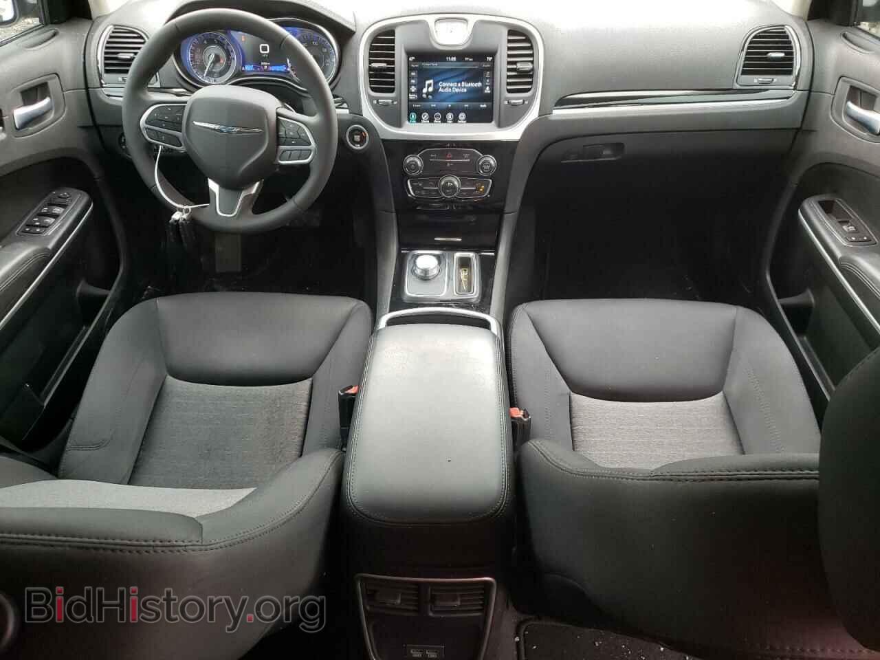 2023 CHRYSLER 300 - VIN: 2C3CCAAG9PH548885 - Фото 8