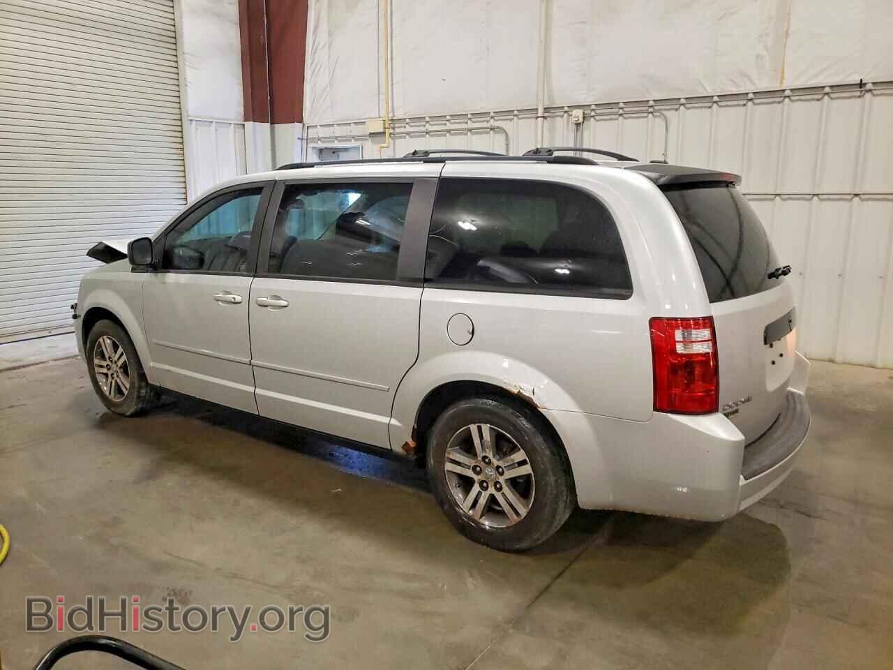 2010 DODGE CARAVAN - VIN: 2D4RN4DE9AR114093 - Photo 2