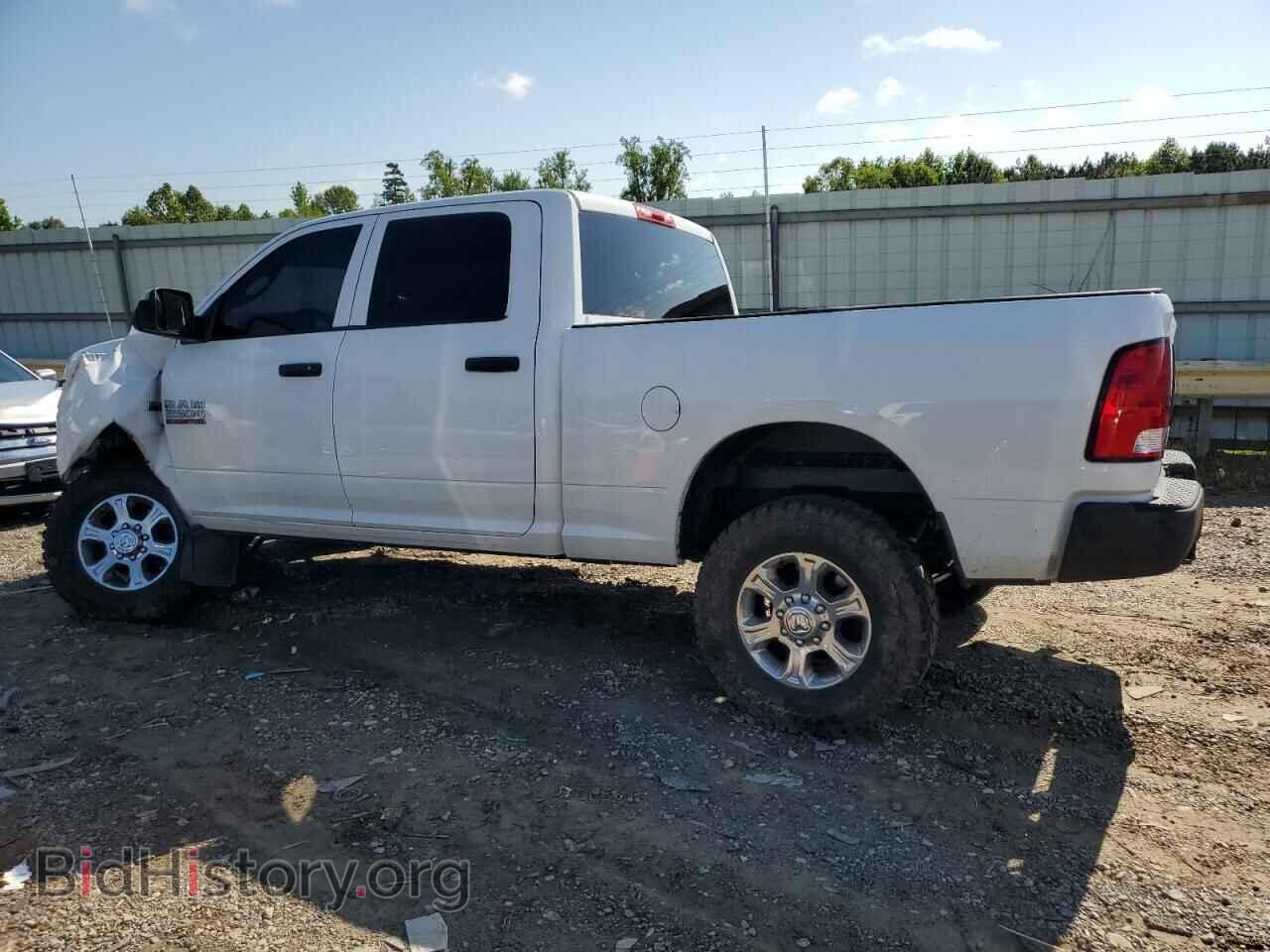 2013 RAM All Models - VIN: 3C6TR5CTXDG587564 - Фото 2