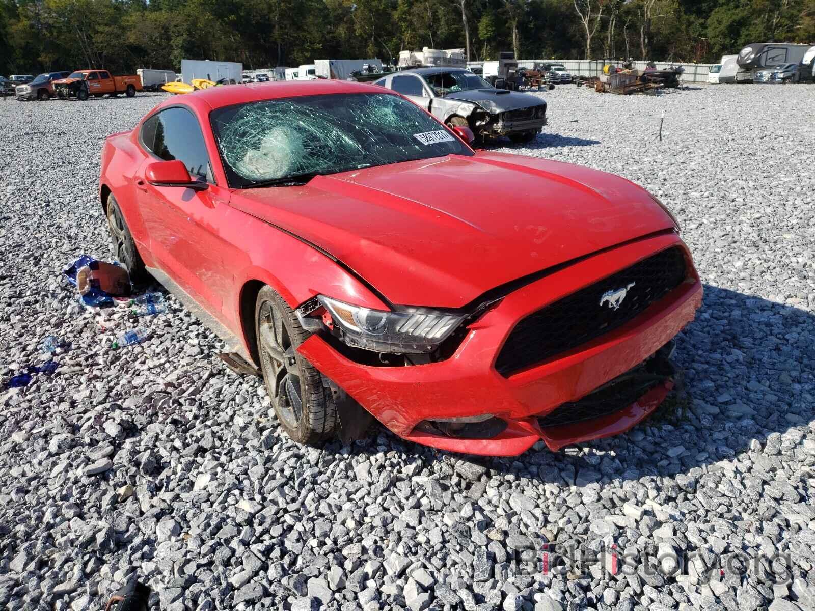 Photo 1FA6P8TH9F5365591 - FORD MUSTANG 2015