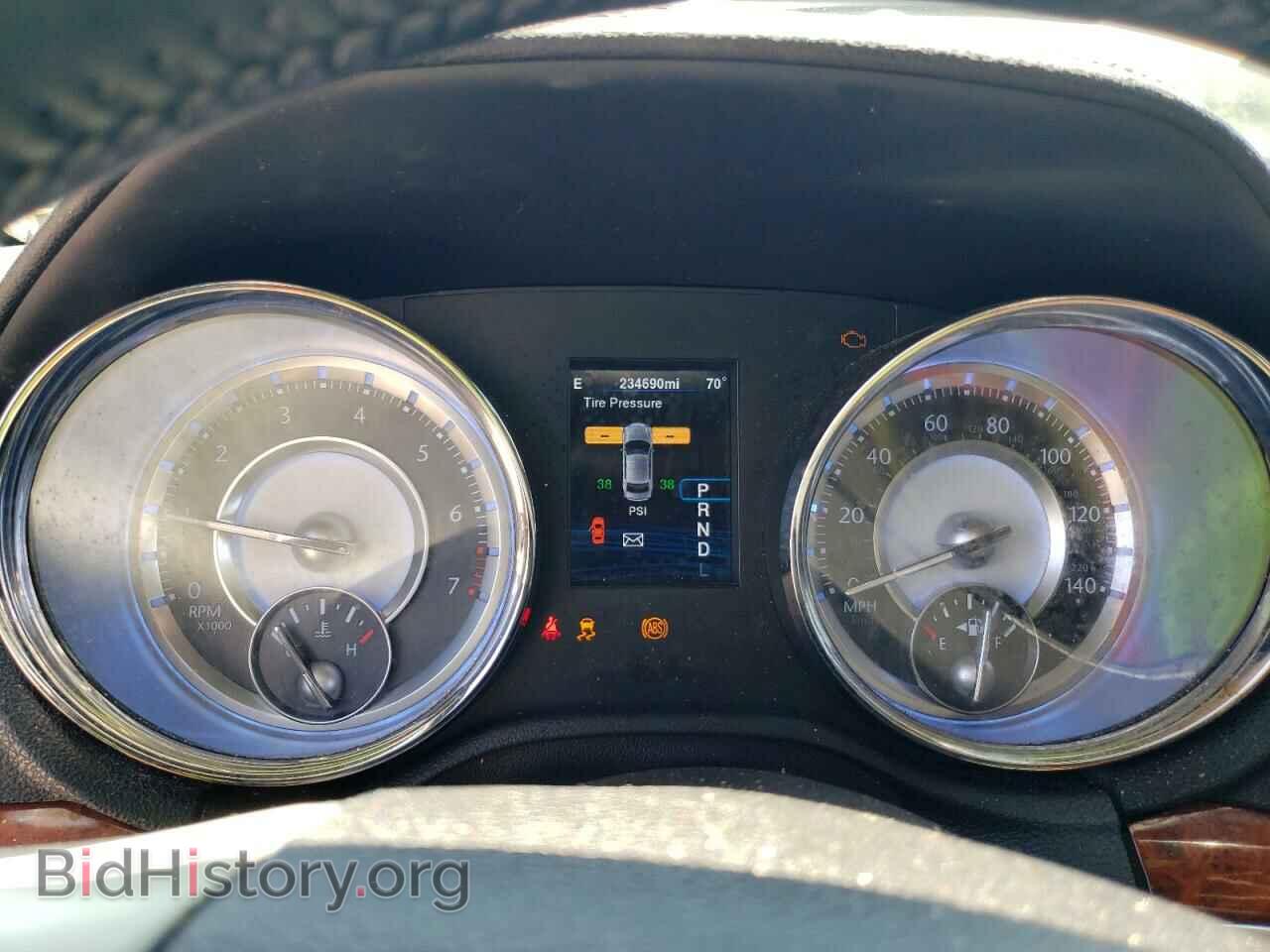 2014 CHRYSLER 300 - VIN: 2C3CCAAG0EH157122 - Photo 9