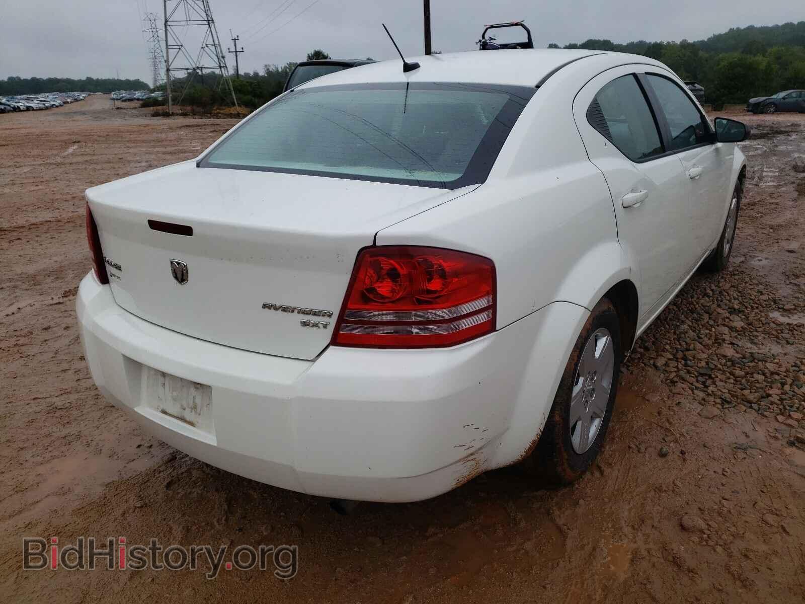 2010 DODGE AVENGER - VIN: 1B3CC4FB6AN132982 - Photo 4