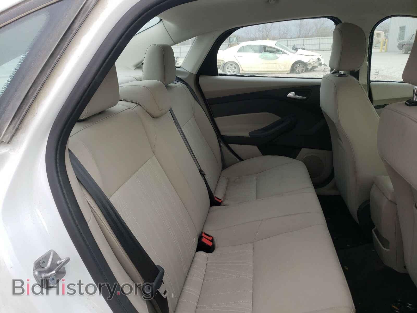 2016 FORD FOCUS - VIN: 1FADP3F24GL302056 - Photo 6