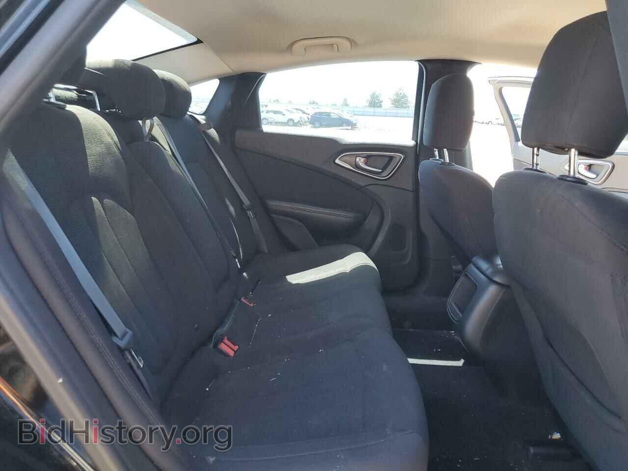 2015 CHRYSLER 200 - VIN: 1C3CCCAB6FN570784 - Фото 10