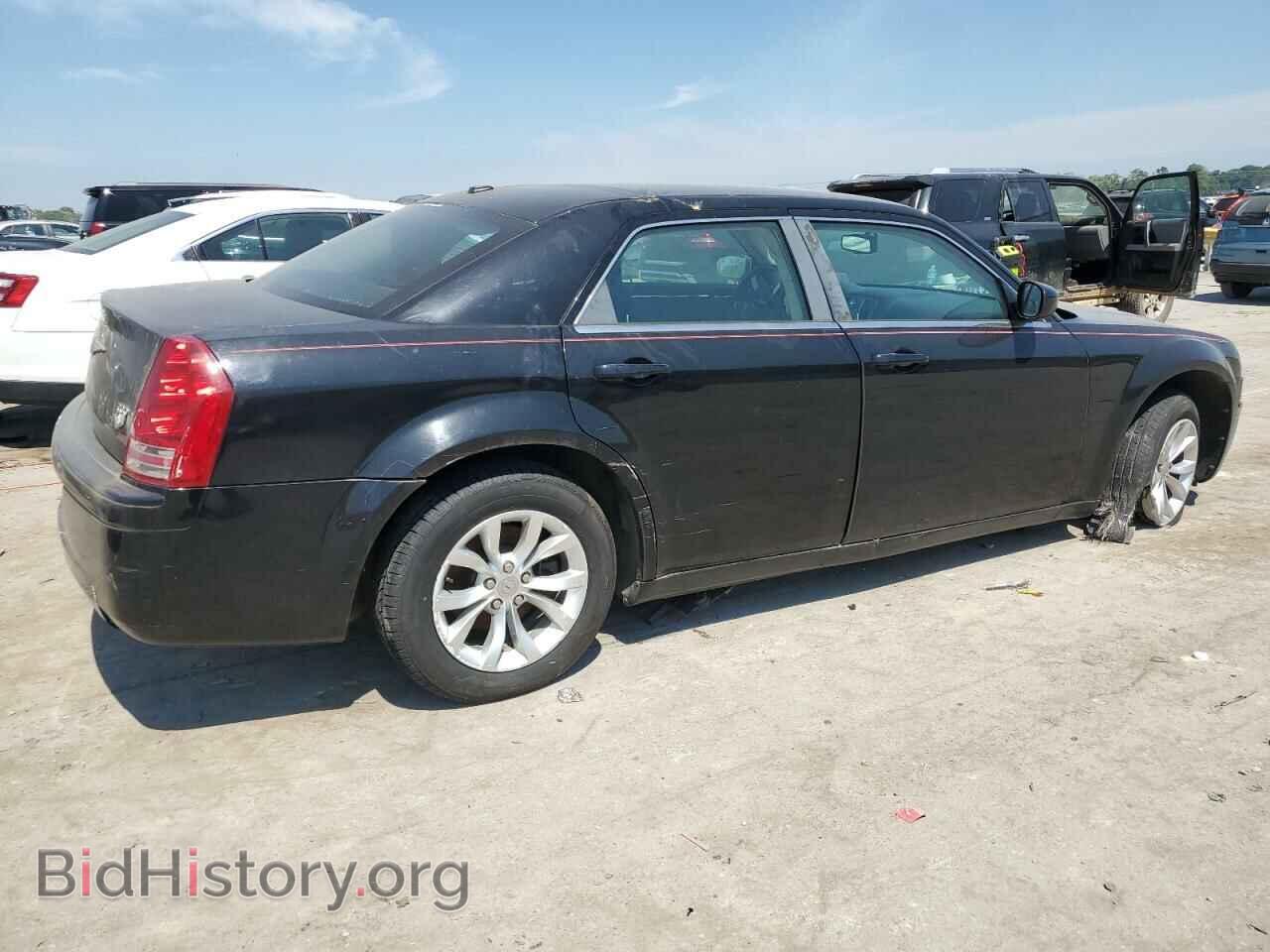 2010 CHRYSLER 300 - VIN: 2C3CA2CV4AH328231 - Фото 3