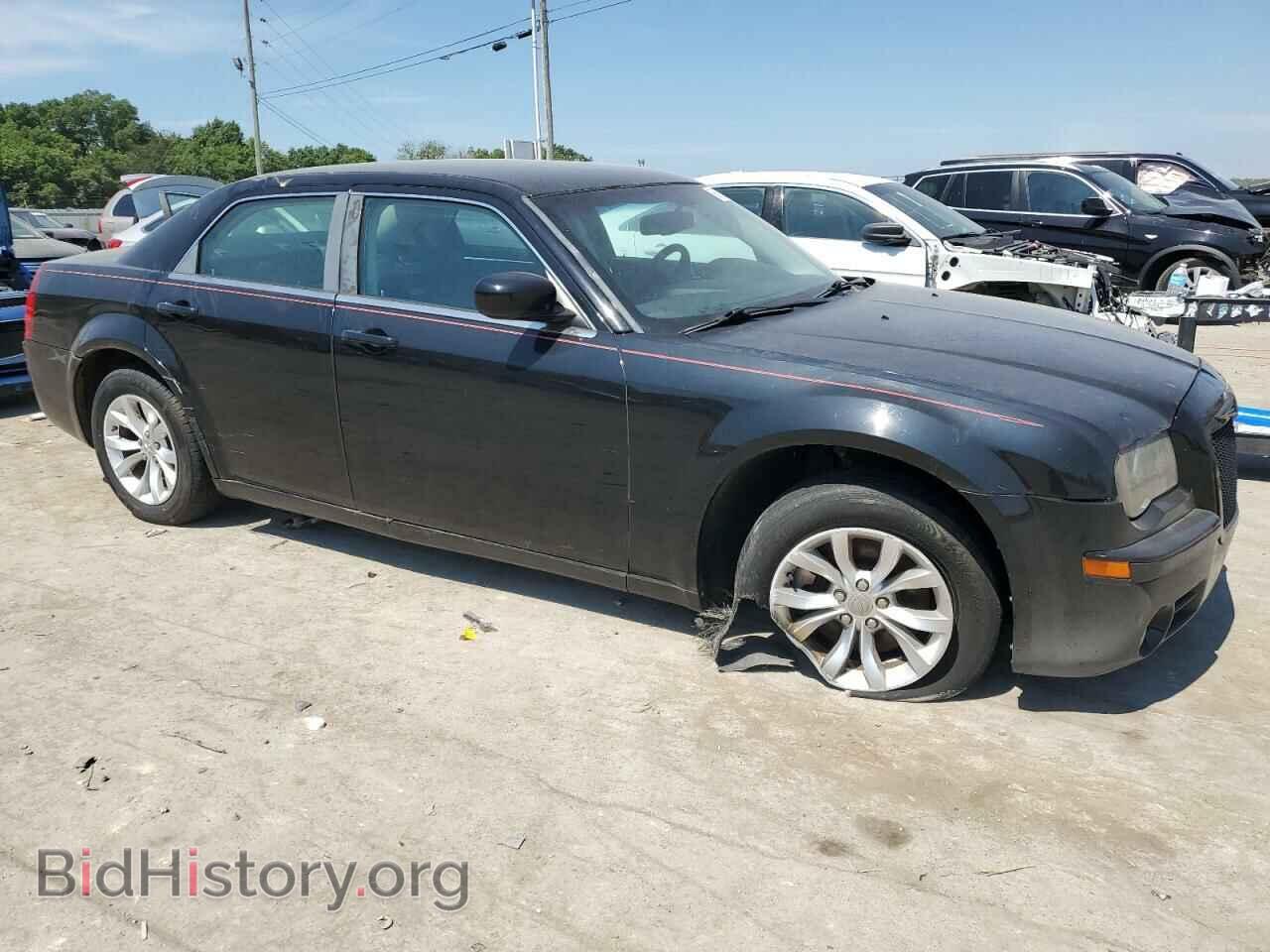 2010 CHRYSLER 300 - VIN: 2C3CA2CV4AH328231 - Фото 4