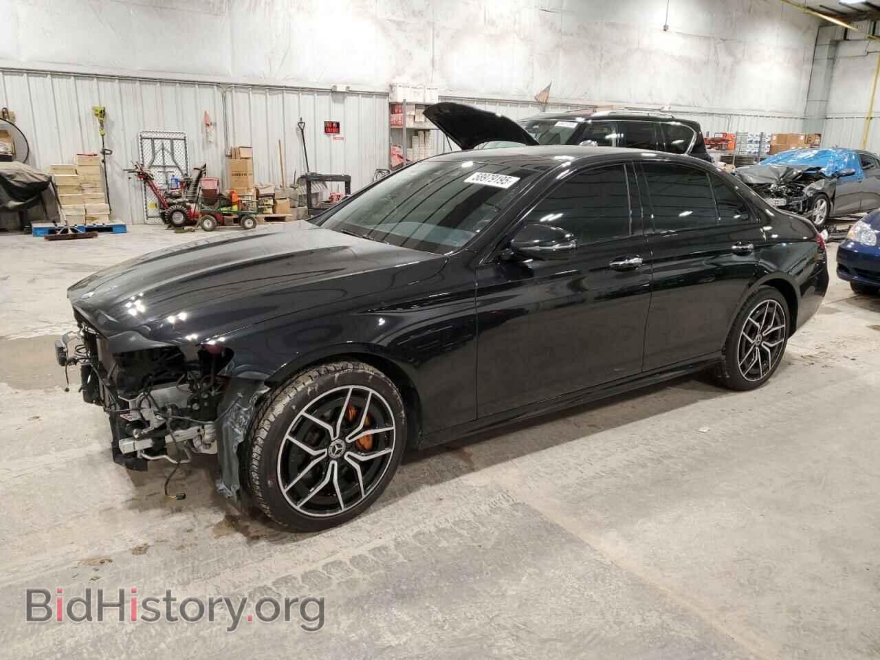 Photo W1KZF5KB9MA901889 - MERCEDES-BENZ E-CLASS 2021