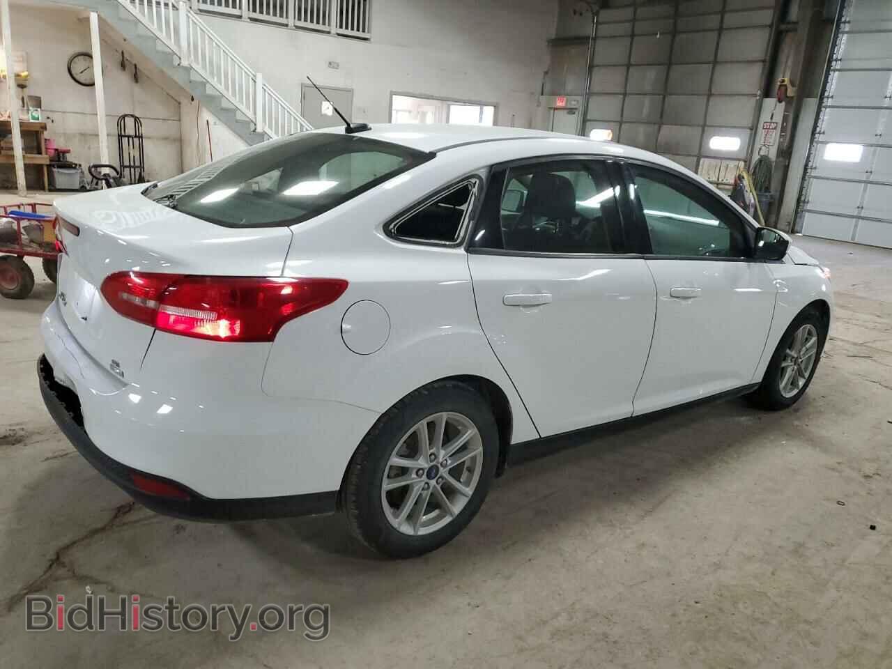 2018 FORD FOCUS - VIN: 1FADP3FE8JL211342 - Фото 3