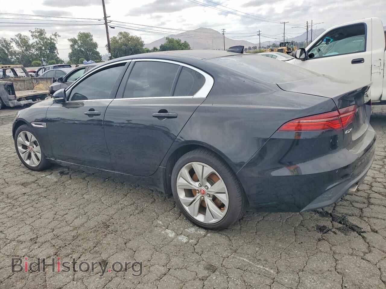 2020 JAGUAR XE - VIN: SAJAE4FX2LCP60551 - Фото 2