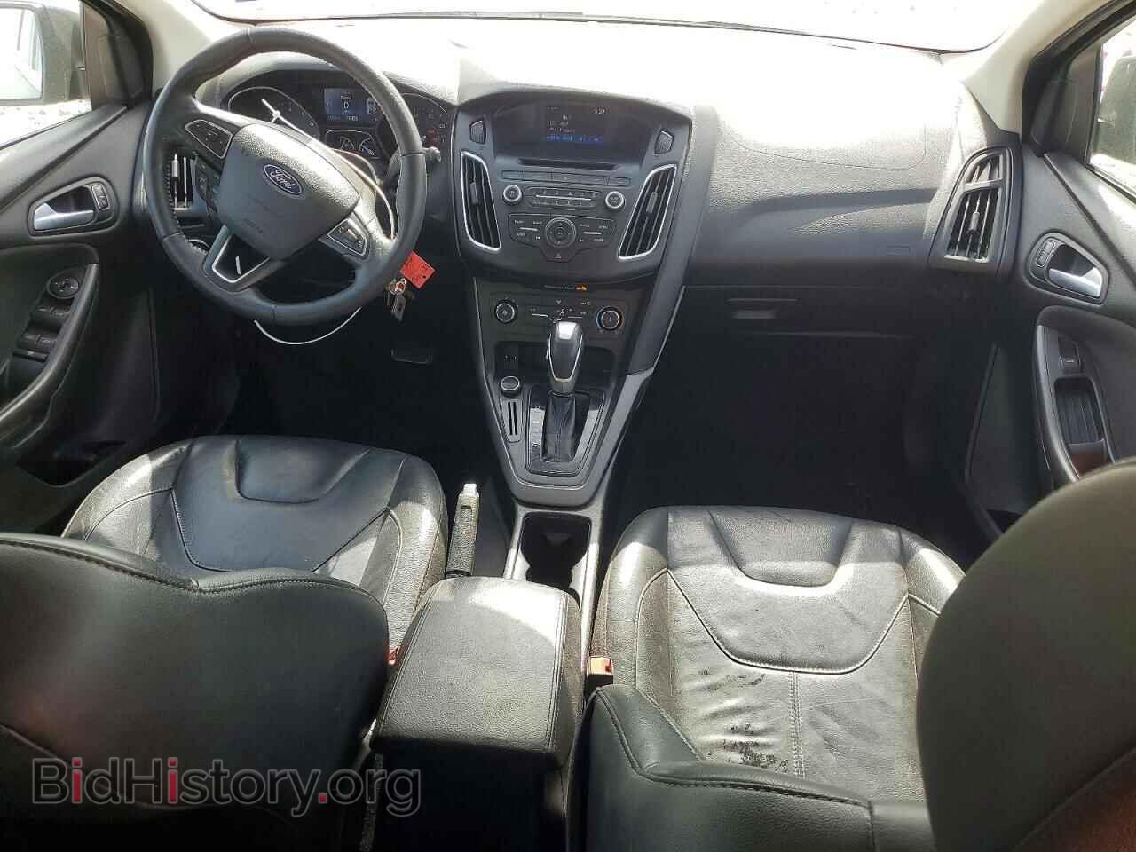 2016 Ford FOCUS (VIN 1FADP3K24GL340232) — photo 8 of 12