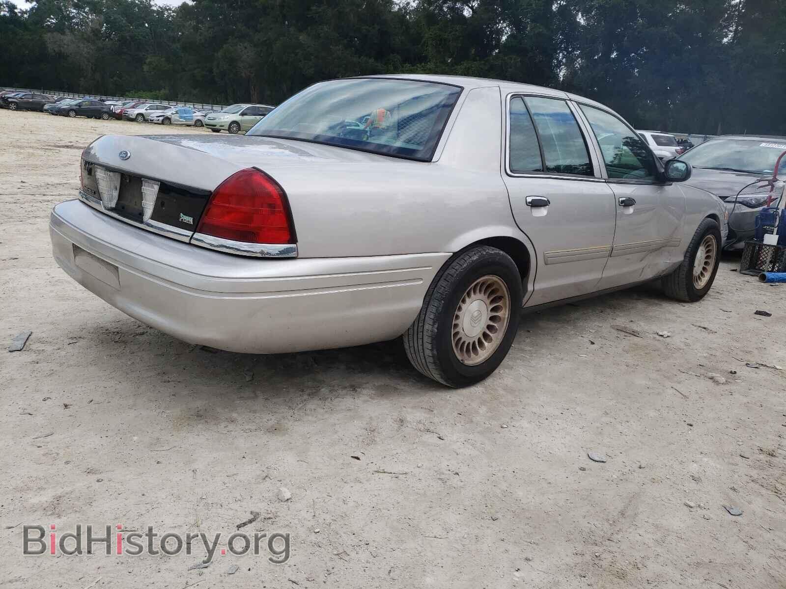 2011 FORD CROWN VIC - VIN: 2FABP7EV9BX143184 - Фото 4