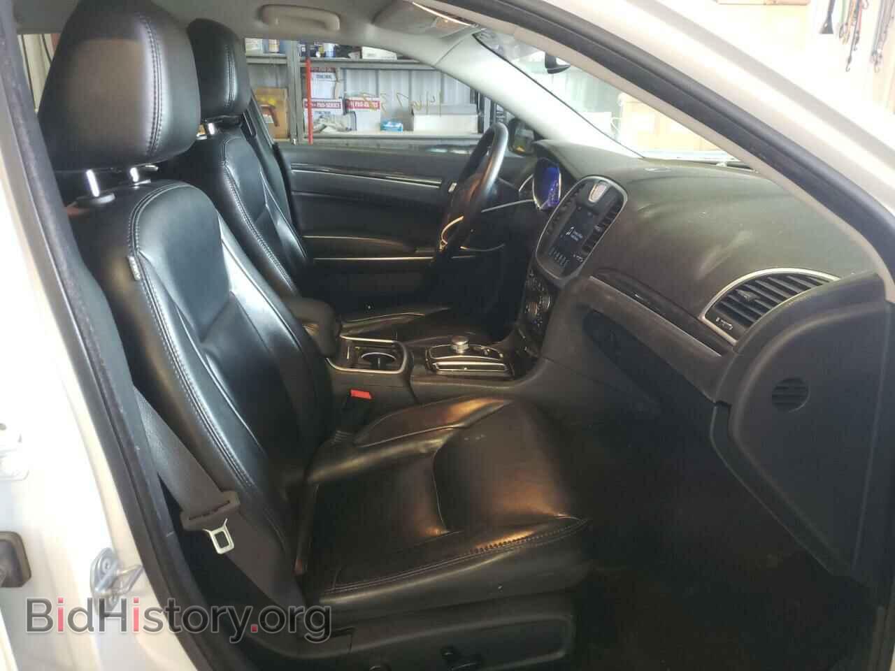 2017 CHRYSLER 300 - VIN: 2C3CCARG8HH648630 - Фото 5