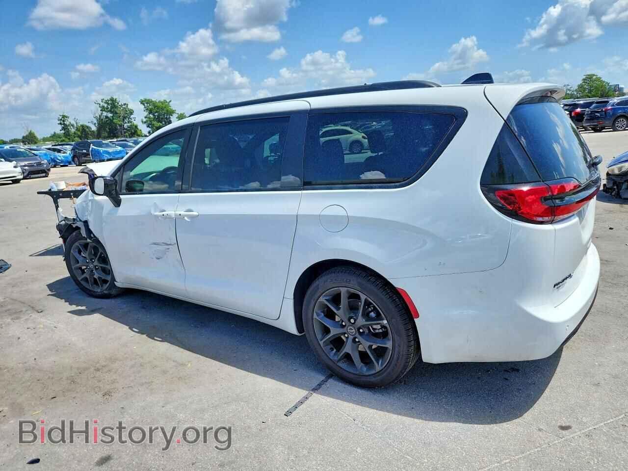 2026 CHRYSLER PACIFICA - VIN: 2C4RC1GG2TR237722 - Photo 2