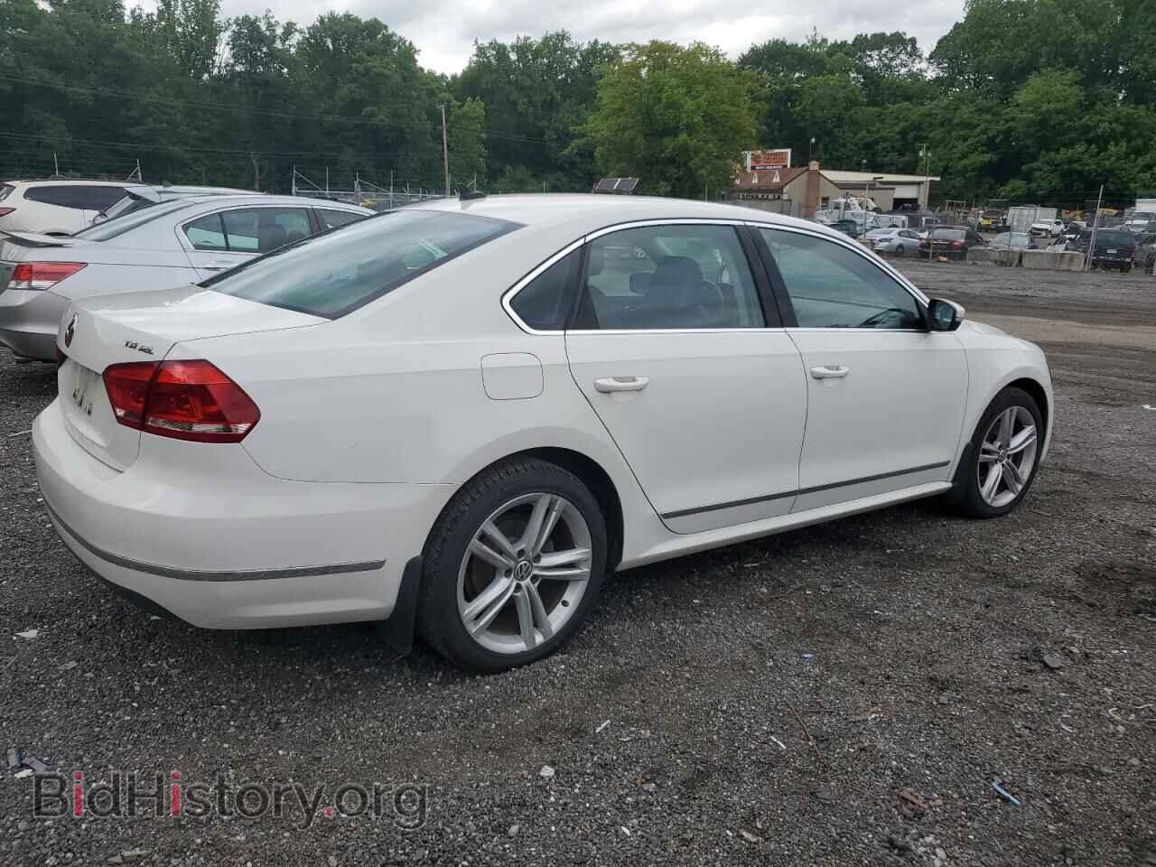 2015 VOLKSWAGEN PASSAT - VIN: 1VWCS7A30FC046716 - Фото 3