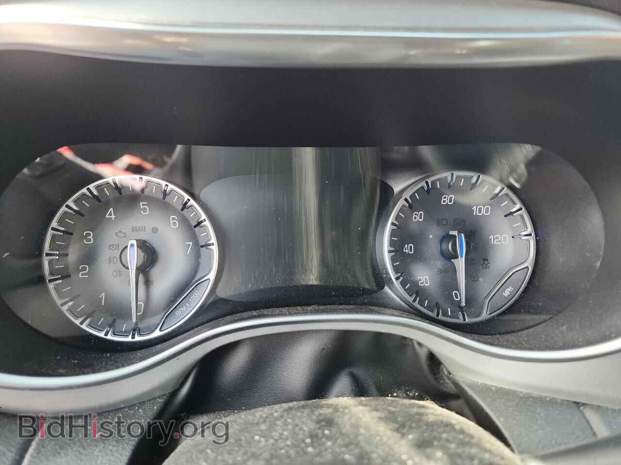 2018 CHRYSLER PACIFICA - VIN: 2C4RC1EG4JR165342 - Photo 9