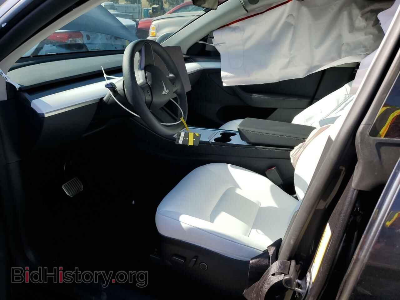 2024 TESLA MODEL Y - VIN: 7SAYGDEE2RF984845 - Фото 7