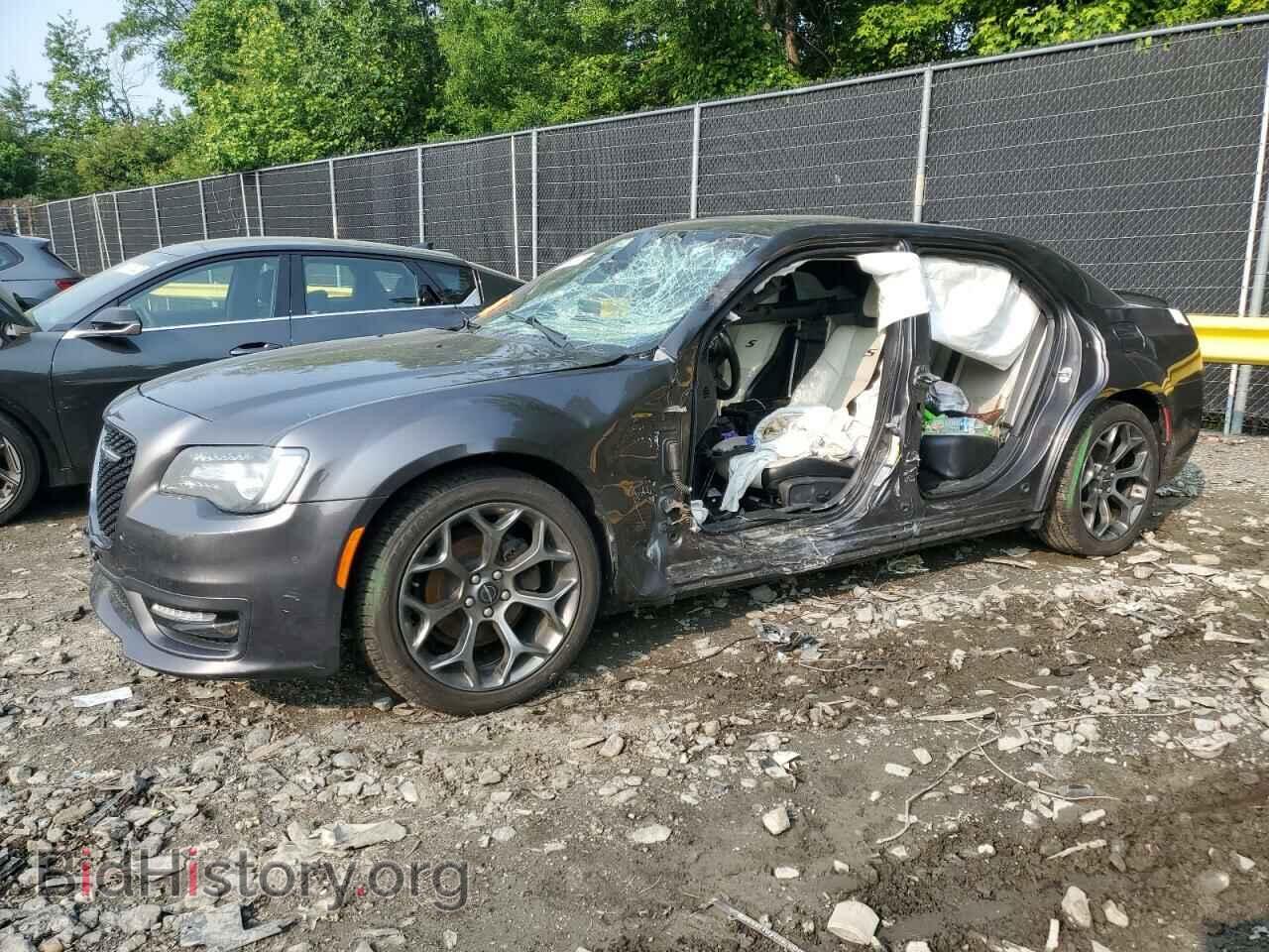 Фотография 2C3CCABG6JH117247 - CHRYSLER 300 2018
