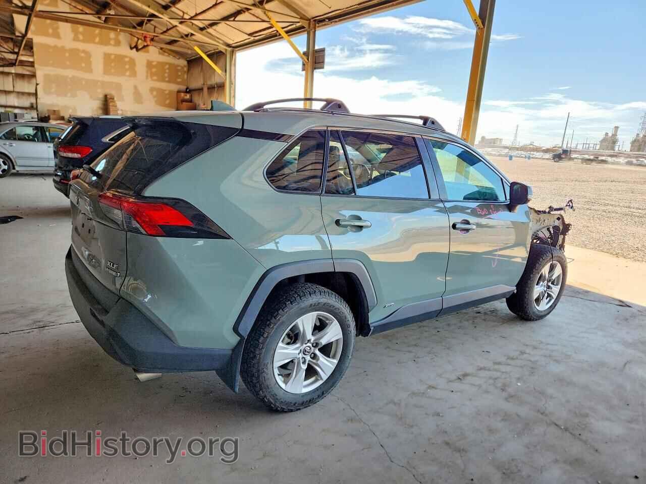 2021 TOYOTA RAV4 - VIN: 2T3R6RFVXMW005706 - Фото 3