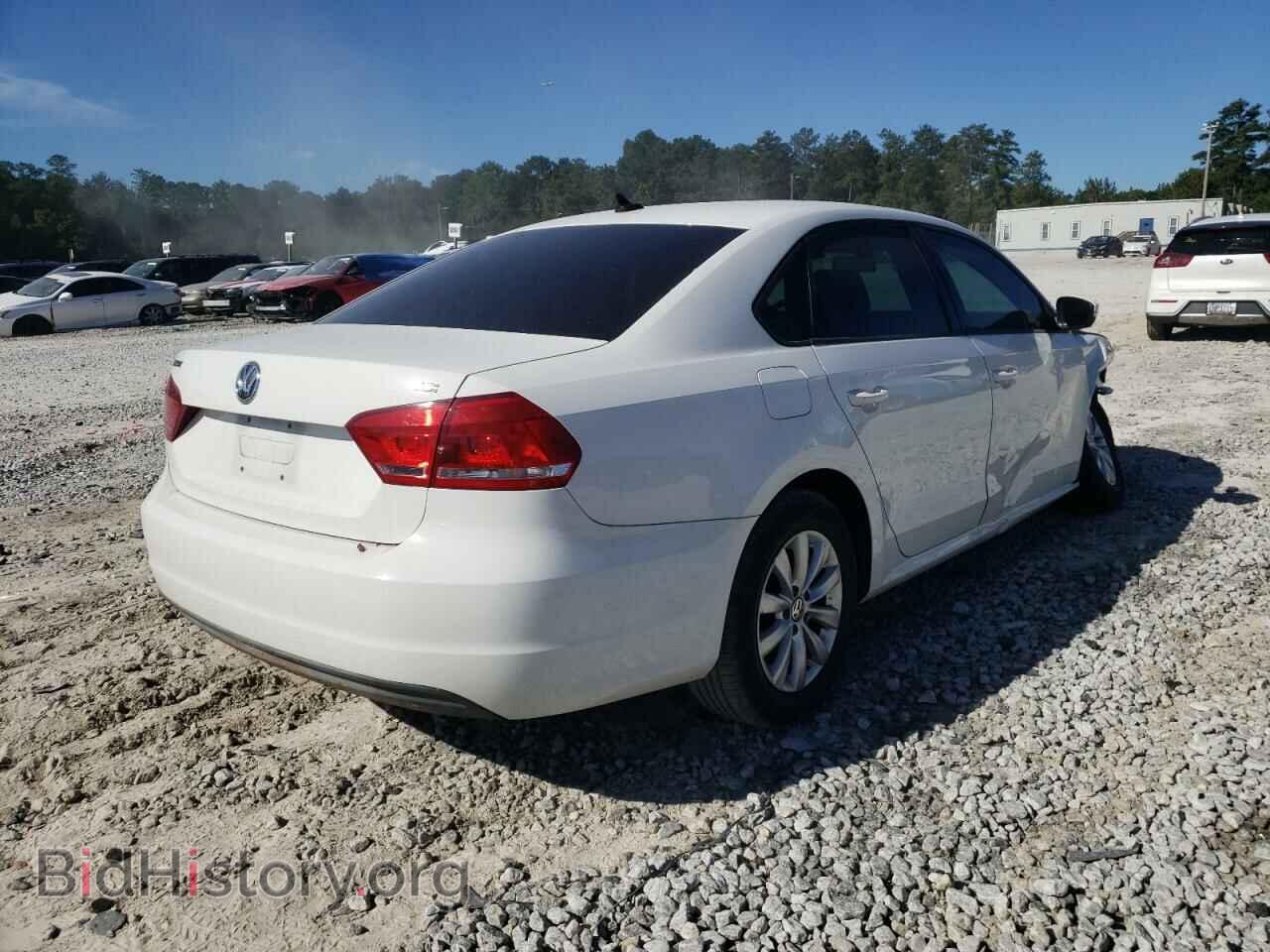 2015 VOLKSWAGEN PASSAT - VIN: 1VWAT7A37FC022028 - Фото 4