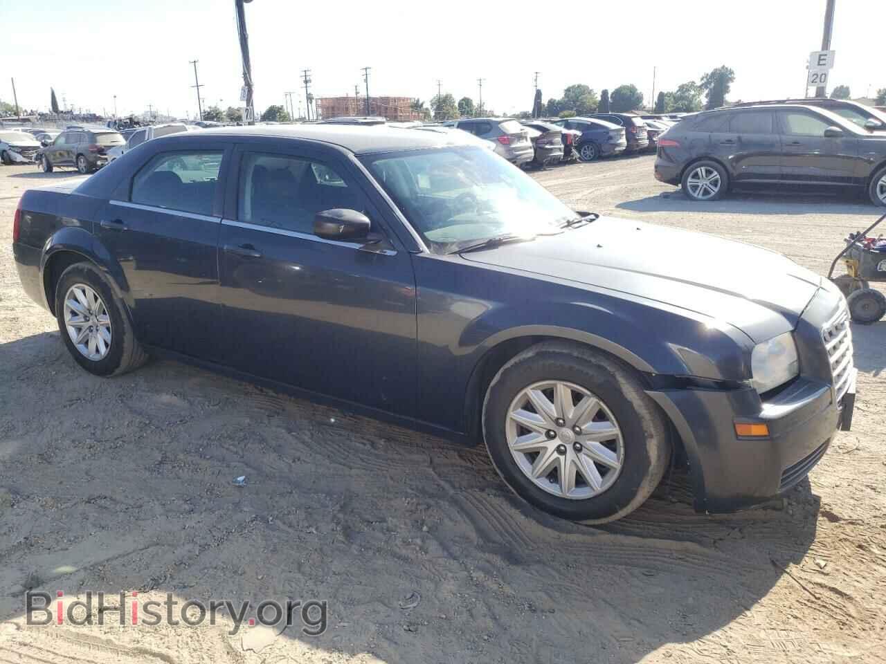 2008 CHRYSLER 300 - VIN: 2C3KA43R48H231082 - Фото 4