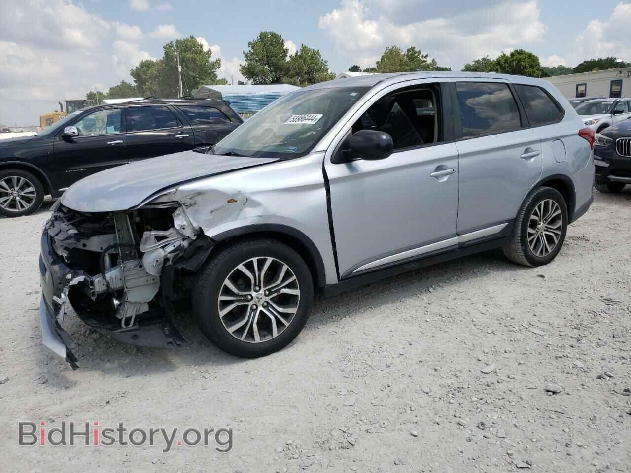 Photo JA4AD2A39HZ034582 - MITSUBISHI OUTLANDER 2017