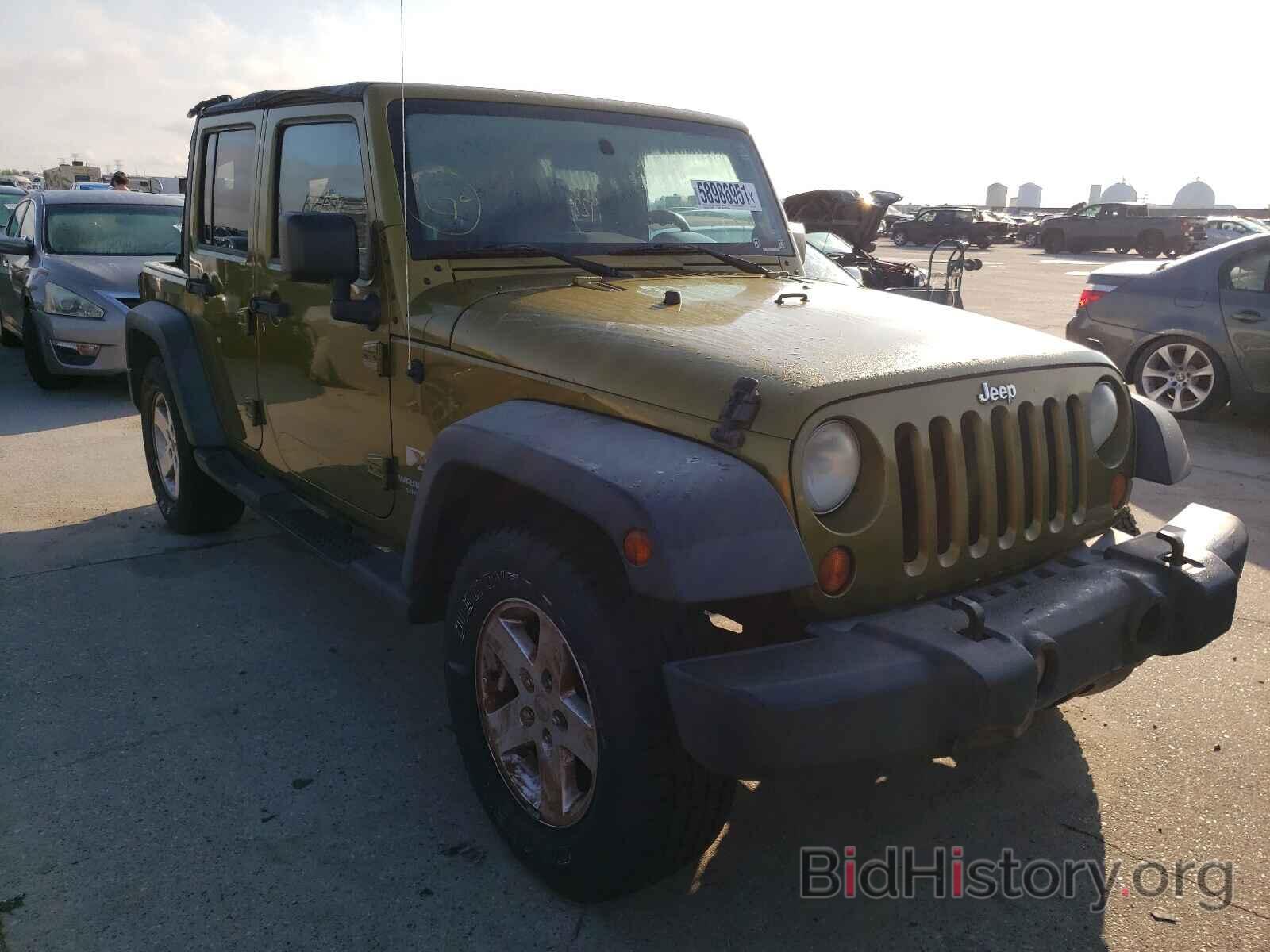 Photo 1J4GB39107L199463 - JEEP WRANGLER 2007