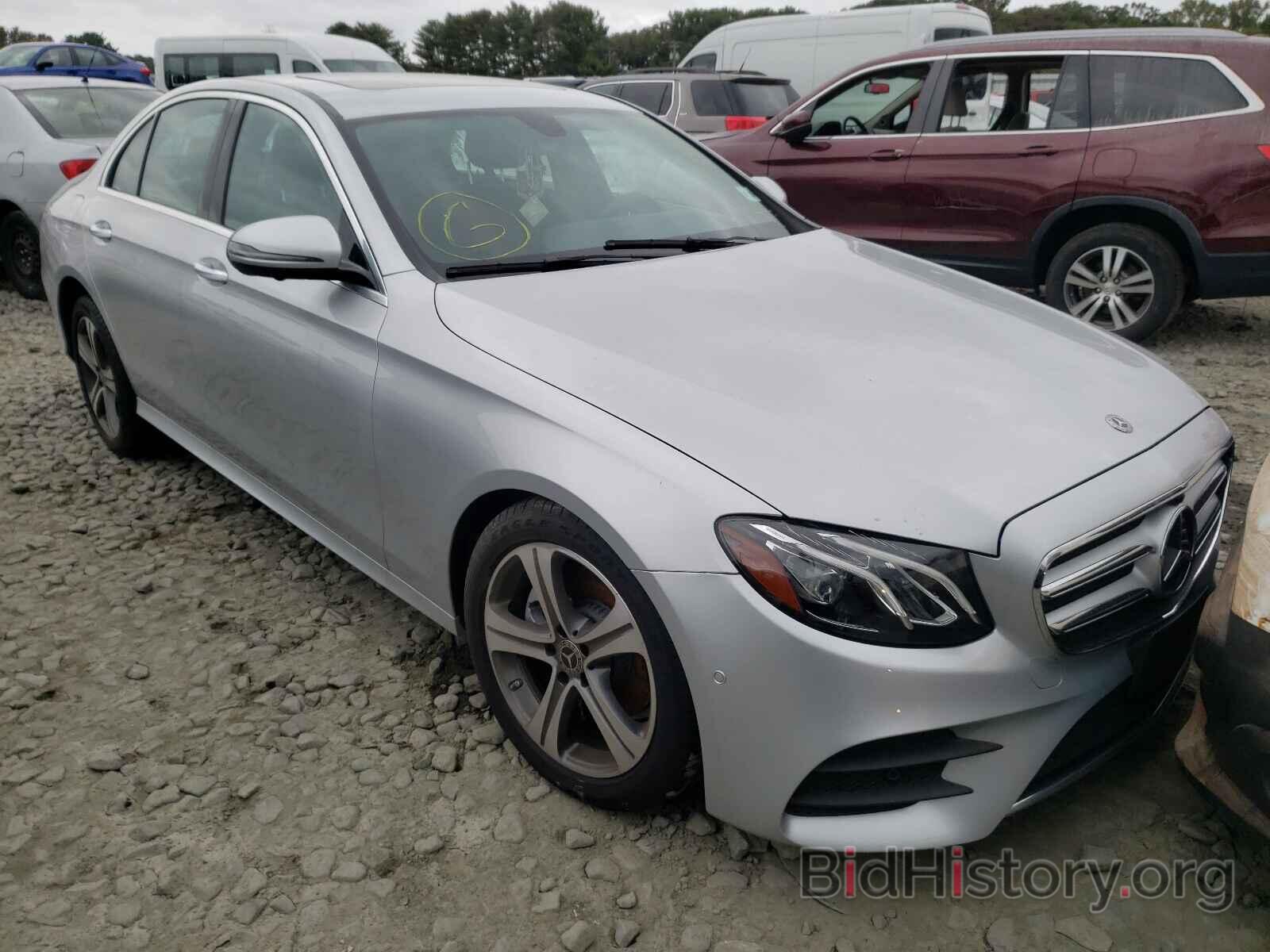 Photo WDDZF4KB3KA522667 - MERCEDES-BENZ E-CLASS 2019