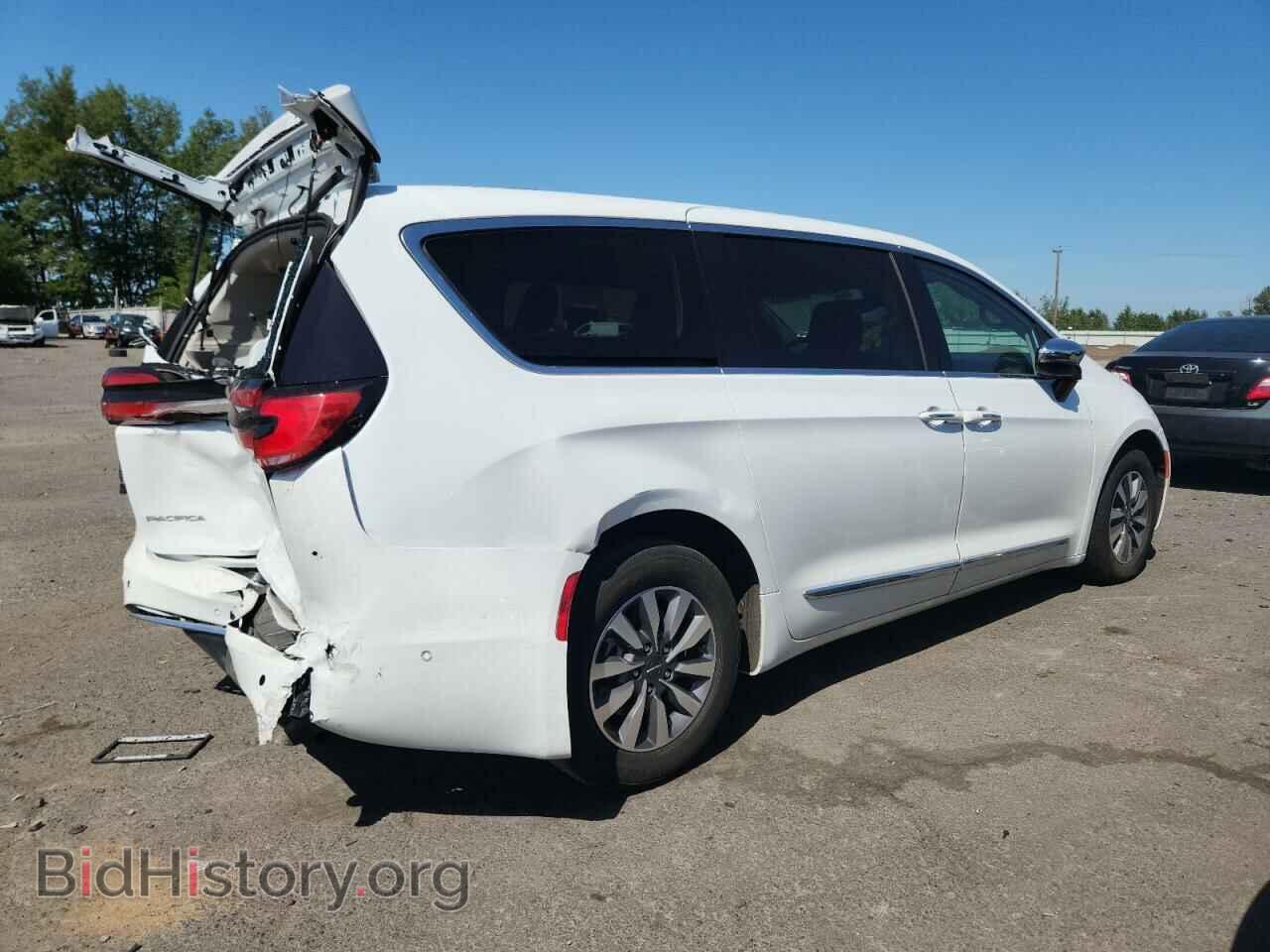 2023 CHRYSLER PACIFICA - VIN: 2C4RC1S76PR599288 - Фото 3