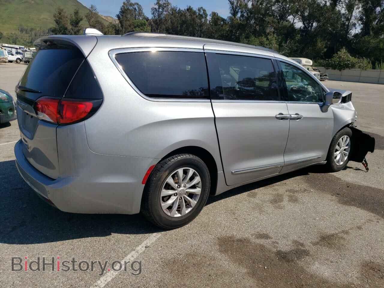 2017 CHRYSLER PACIFICA - VIN: 2C4RC1BG9HR591185 - Фото 3