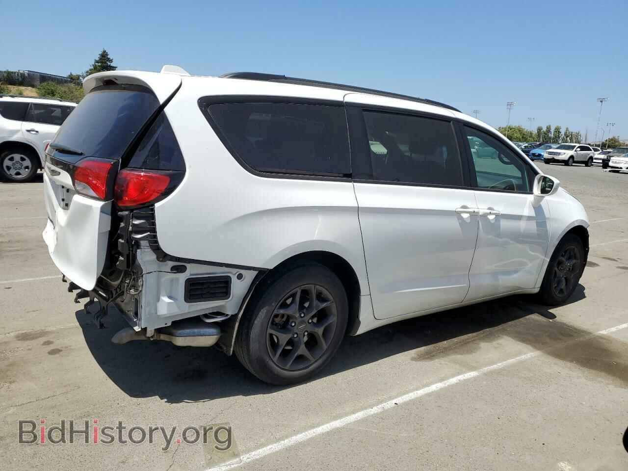 2018 CHRYSLER PACIFICA - VIN: 2C4RC1EG6JR311465 - Фото 3