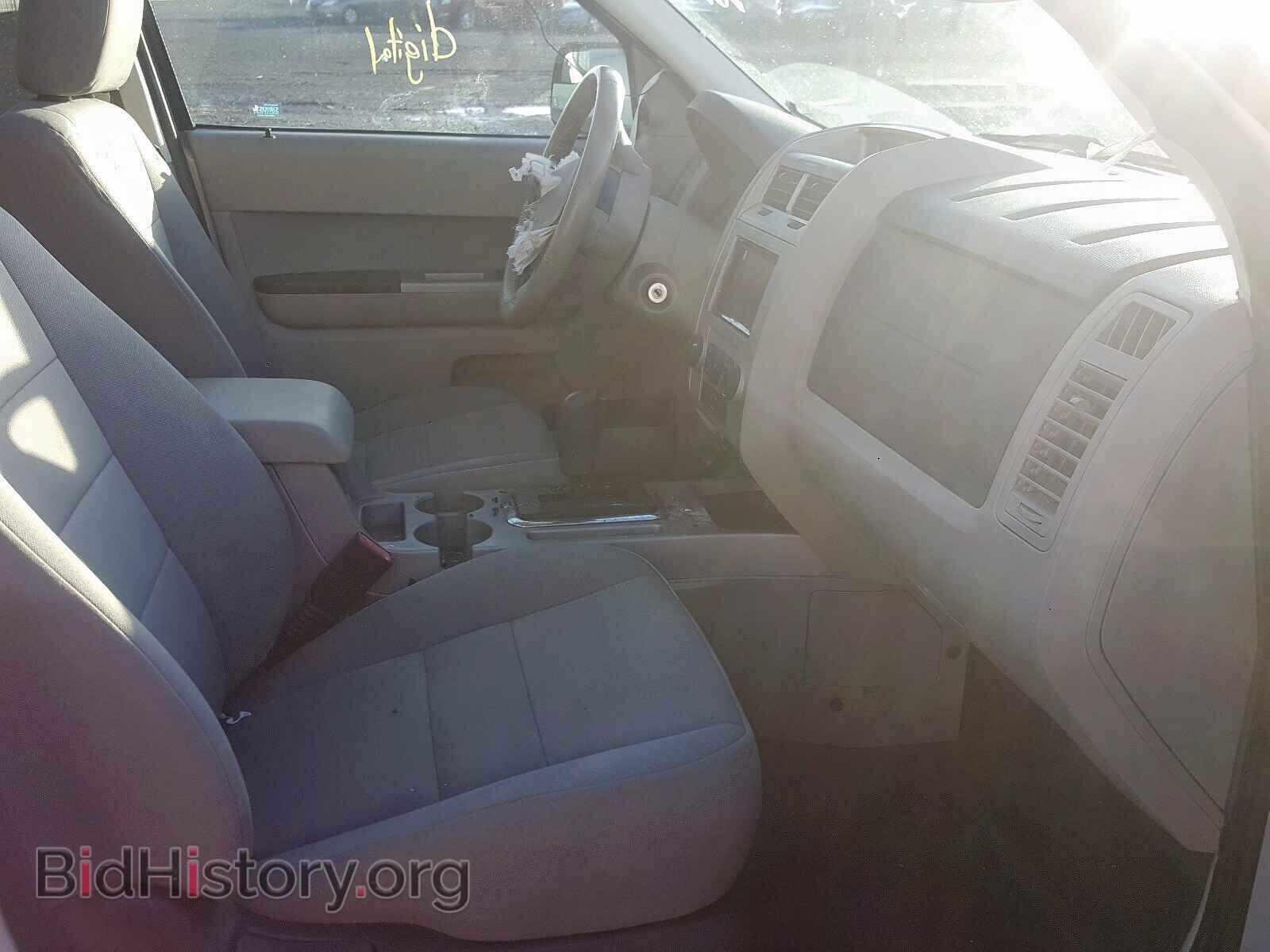 2011 FORD ESCAPE - VIN: 1FMCU9DG3BKA68714 - Фото 5