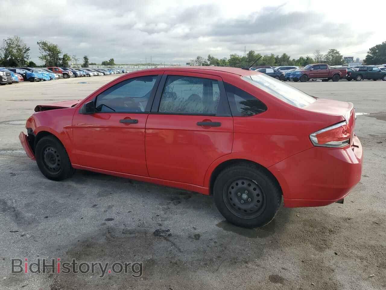 2008 FORD FOCUS - VIN: 1FAHP34N18W188421 - Фото 2