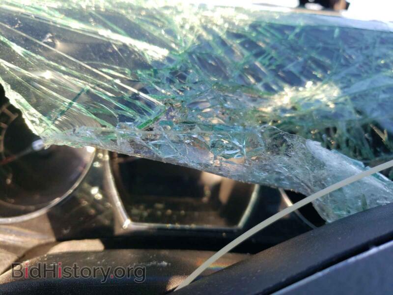 2011 Ford TAURUS (VIN 1FAHP2FW8BG170127) — photo 8 of 10