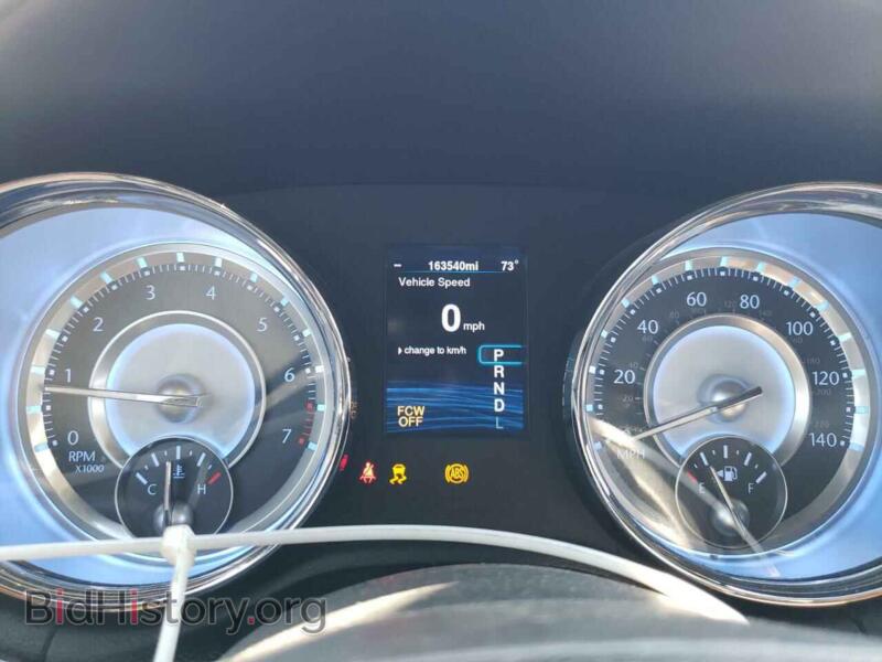 2014 Chrysler 300 (VIN 2C3CCAEG3EH260061) — фото 9 из 12