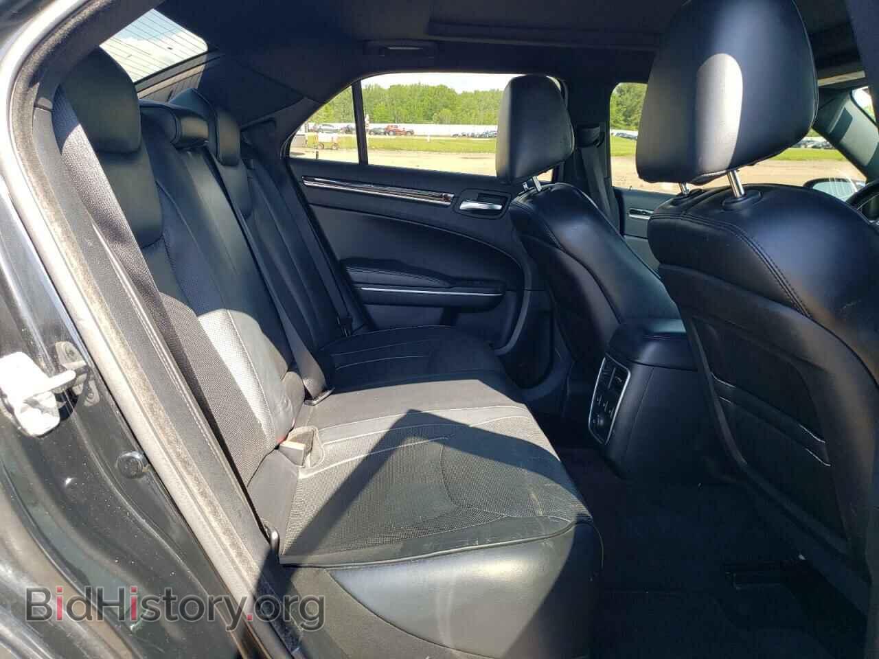 2014 CHRYSLER 300 - VIN: 2C3CCAEG3EH260061 - Фото 10