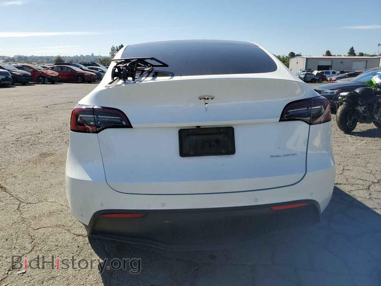 2022 TESLA MODEL Y - VIN: 7SAYGDEE9NF348465 - Фото 6