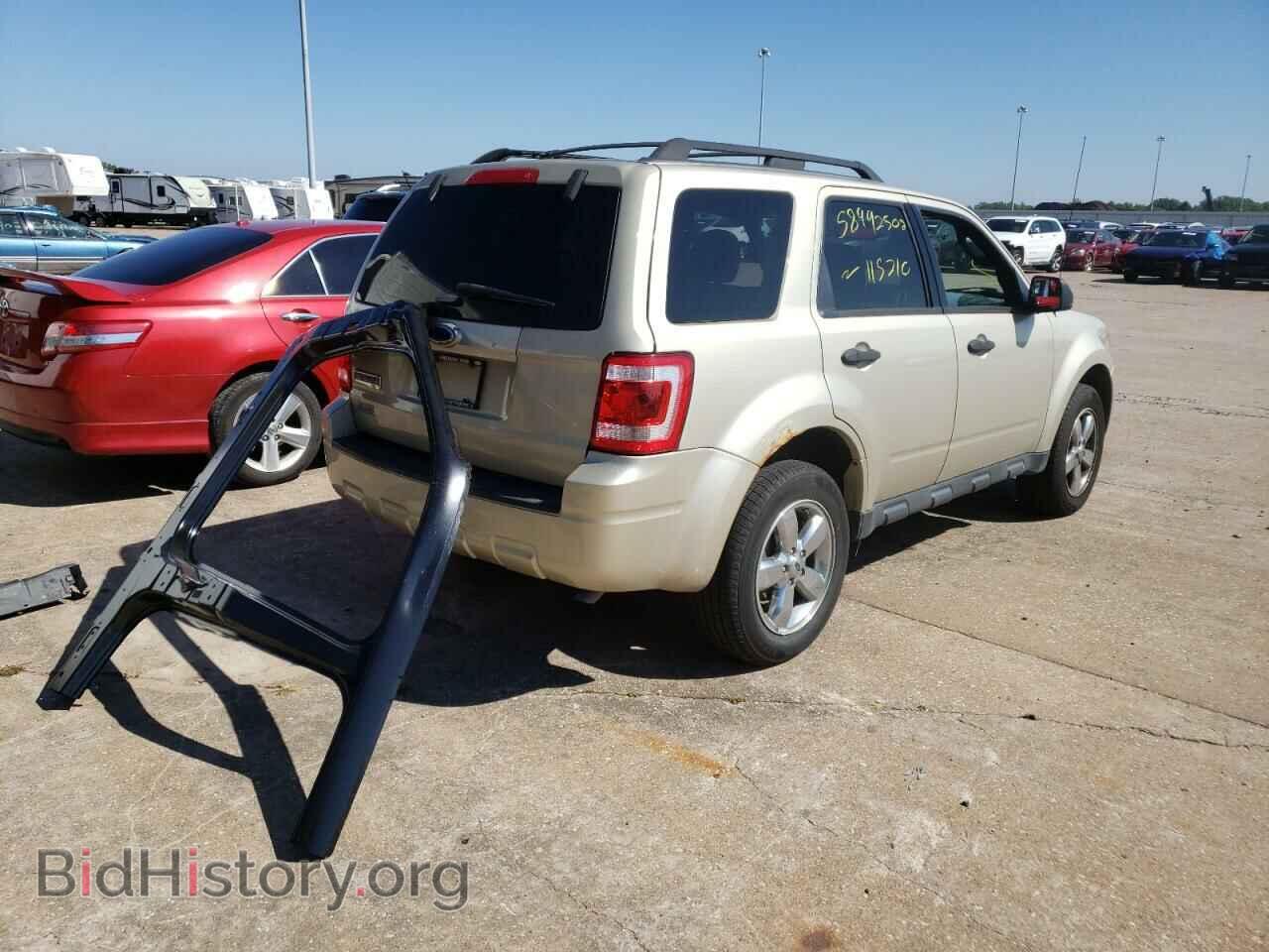 2012 FORD ESCAPE - VIN: 1FMCU0D77CKA20744 - Фото 5