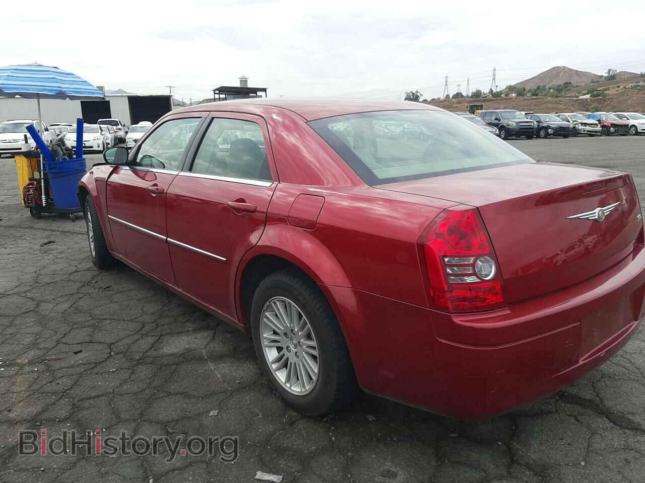 2009 CHRYSLER 300 - VIN: 2C3KA43D09H557077 - Фото 3