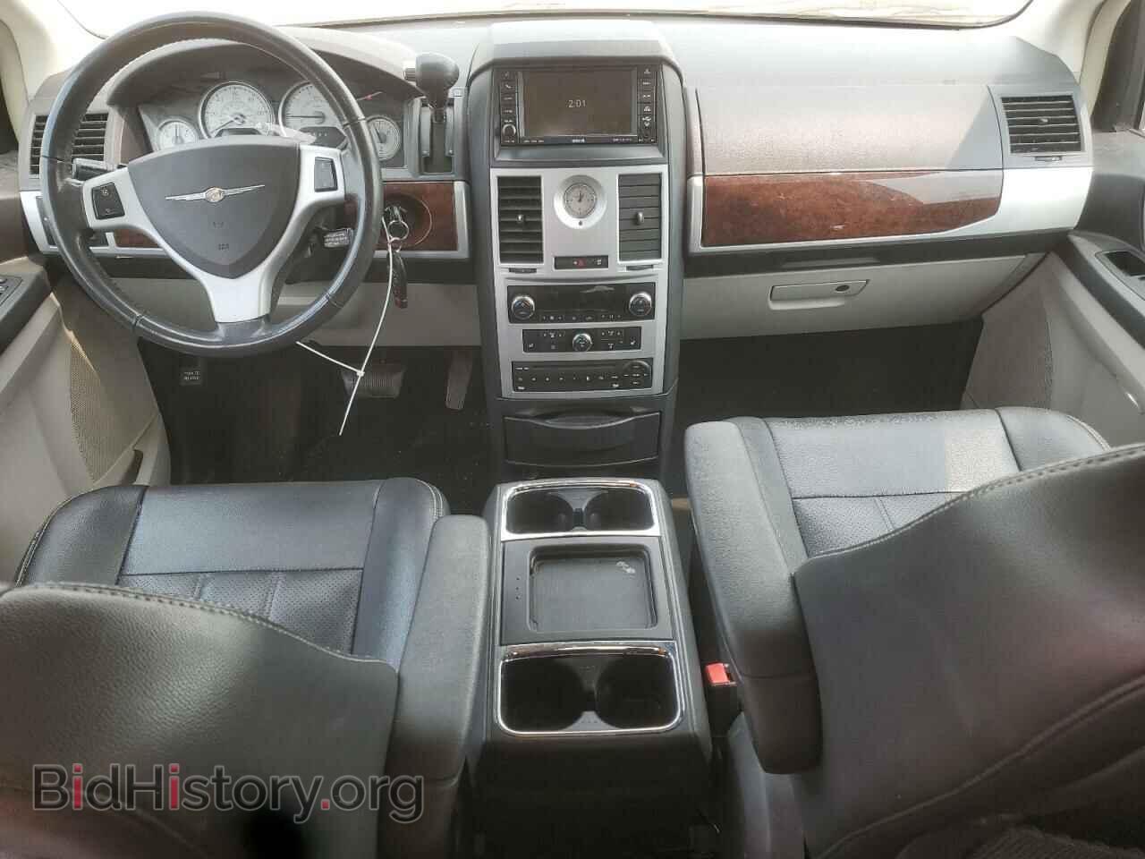 2010 CHRYSLER MINIVAN - VIN: 2A4RR8D12AR395234 - Фото 8