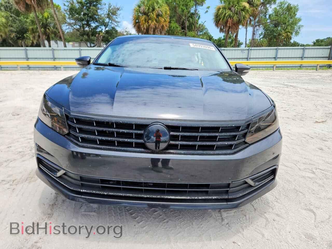 2017 VOLKSWAGEN PASSAT - VIN: 1VWAT7A3XHC013326 - Фото 5