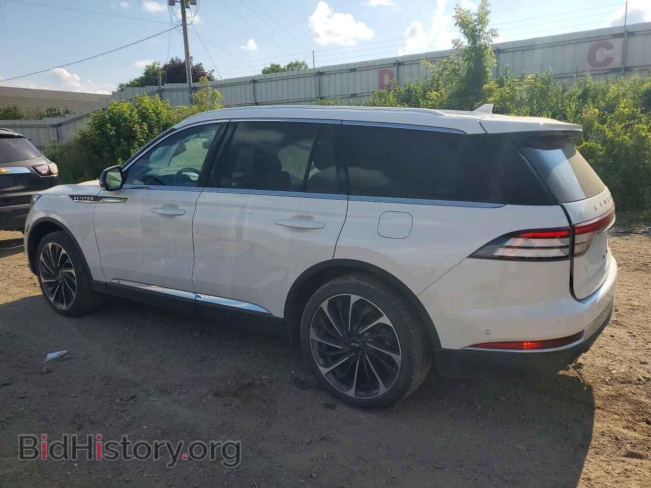 2023 LINCOLN AVIATOR - VIN: 5LM5J7XC4PGL30357 - Photo 2